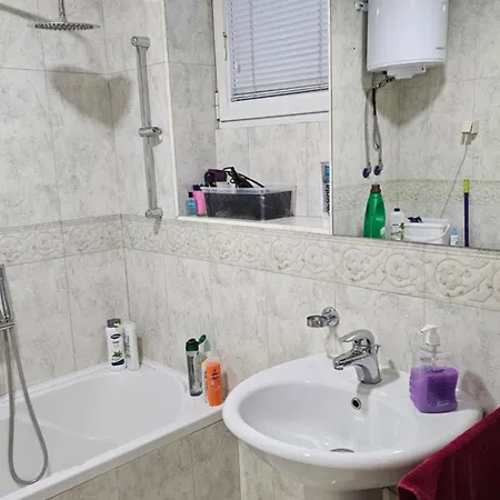 Old Bell Apartamento *