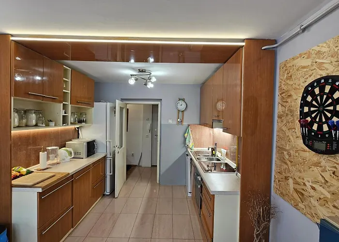 Old Bell Apartment *